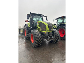 Трактор CLAAS Axion 950