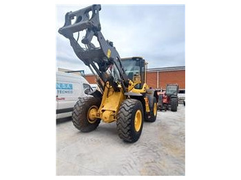Колесен товарач VOLVO L70H