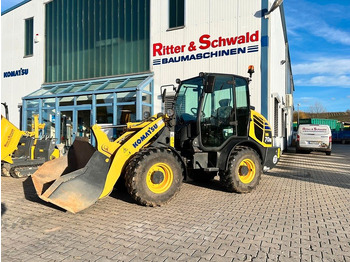 Колесен товарач KOMATSU WA70