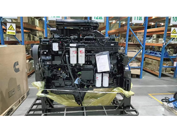Двигател CUMMINS