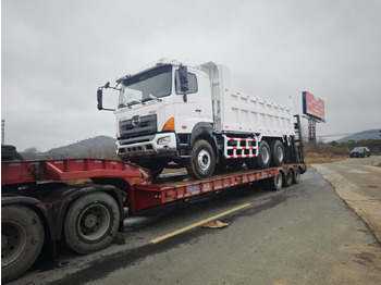 Самосвал камион HINO
