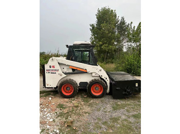 Строителна техника BOBCAT S18