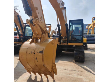 Строителна техника CATERPILLAR 320GC