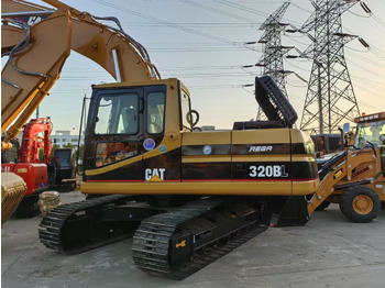 Строителна техника CATERPILLAR