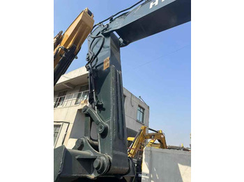 Верижен багер Heavy-Duty Hyundai 305 Excavator for Mining & Construction - Well-Maintained, Warranty Included: снимка 4