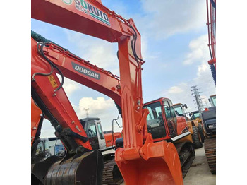 Багер Hitachi Brand Zx210 Crawler Excavator  21tons Digger for Sale  Used Hitachi Zx200 210 350 Excavator in Stock on Sale: снимка 2