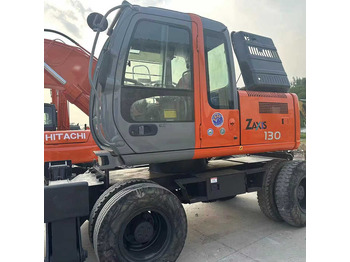 Багер HITACHI ZX130W