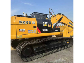 Верижен багер CATERPILLAR 320D