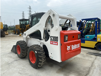 Лизинг на  Second hand Hot sale skid-steers Bobcat S300 Second hand Hot sale skid-steers Bobcat S300: снимка 2