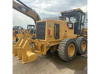 Грейдер CATERPILLAR 140K