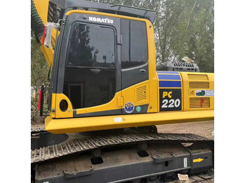 Верижен багер KOMATSU PC220-8