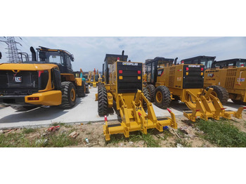 Грейдер CATERPILLAR 140M: снимка 2