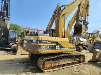 Верижен багер CATERPILLAR 320BL