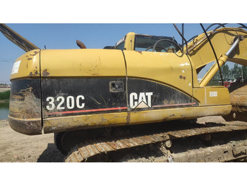 Верижен багер CATERPILLAR 320C