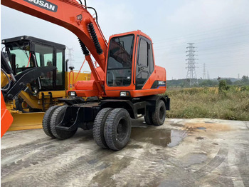 Колесен багер DOOSAN DH150W-7: снимка 3
