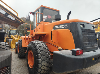 Колесен товарач DOOSAN