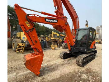 Верижен багер DOOSAN DX60-9C
