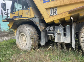 Самосвал камион KOMATSU HD605: снимка 3