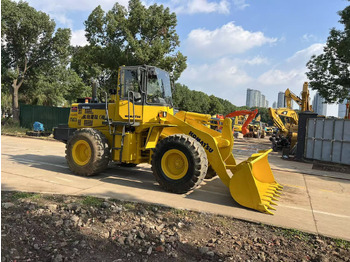 Колесен товарач KOMATSU WA320