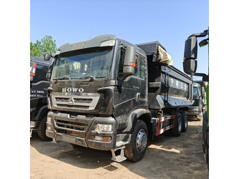 Самосвал камион SINOTRUK HOWO