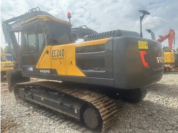 Верижен багер VOLVO EC240