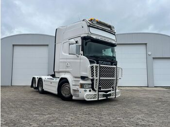 Влекач SCANIA R 730