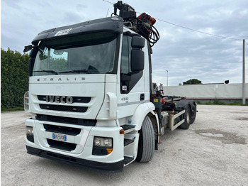 Мултилифт с кука камион IVECO Stralis