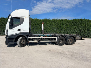 Мултилифт с кука камион IVECO Stralis 460
