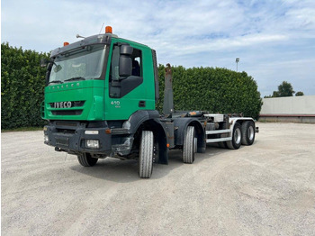 Мултилифт с кука камион IVECO Trakker