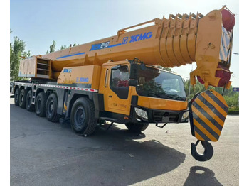 Автокран XCMG XCA240