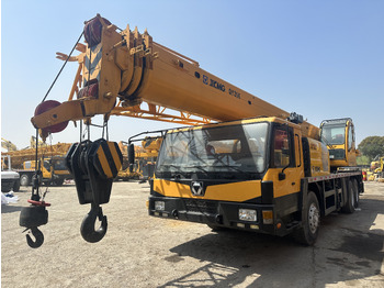 Автокран XCMG QY25K