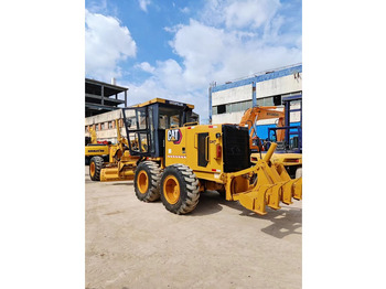 Грейдер Caterpillar 140K: снимка 2