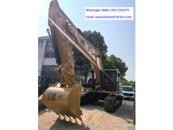 Верижен багер CATERPILLAR 320D2