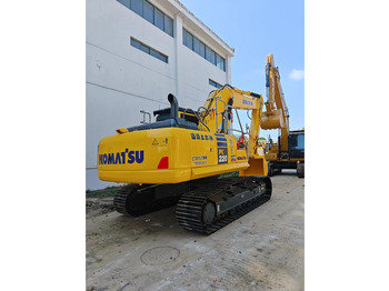 Верижен багер KOMATSU PC220-8
