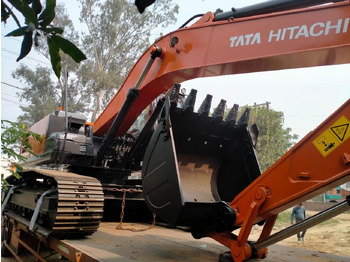 Верижен багер HITACHI ZX220