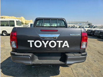 Лек автомобил TOYOTA Hilux