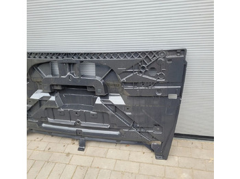 Капо за Камион ATRAPA MASKA DAF XF 106 ORYGINAŁ 1835730 CHWALIM116: снимка 2