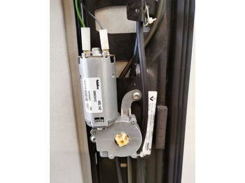 Нови Каросерия и екстериор за Камион SZYBERDACH RENAULT RANGE T GAMA: снимка 5 Нови Каросерия и екстериор за Камион SZYBERDACH RENAULT RANGE T GAMA: снимка 5