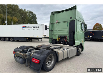 Влекач DAF XF 440 SSC, Euro 6, Mega / Standklima / Fridge / 2 Tanks: снимка 3