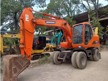 Верижен багер DOOSAN DH150W