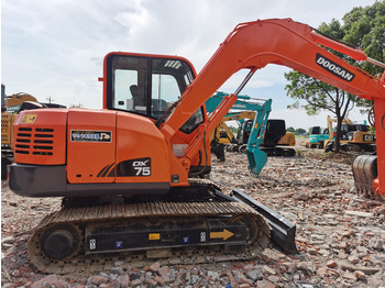 Верижен багер DOOSAN DX75