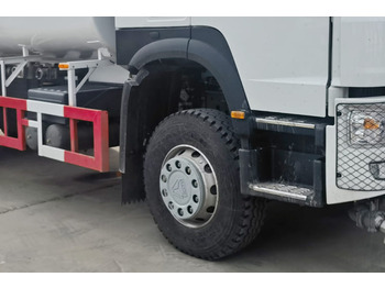 Лизинг на Howo Howo Water Tank Truck for Sale in Zambia Howo Howo Water Tank Truck for Sale in Zambia: снимка 4