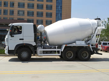 Нови Бетоновоз За превоз на цимент SINOTRUK Concrete Mixer Truck for Sale in Ghana: снимка 5