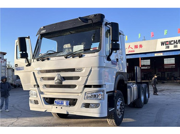 Влекач SINOTRUK HOWO