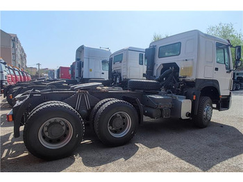 Нови Влекач SINOTRUK Howo 400hp Truck Tractor Price with Weichai Engine In Guinea: снимка 3 Нови Влекач SINOTRUK Howo 400hp Truck Tractor Price with Weichai Engine In Guinea: снимка 3