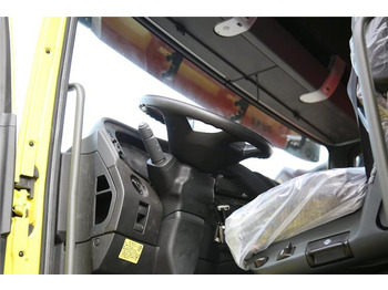 Влекач Sinotruk Used Sitrak 430 HP Truck Head for Sale In Ghana: снимка 4 Влекач Sinotruk Used Sitrak 430 HP Truck Head for Sale In Ghana: снимка 4