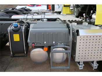 Влекач Sinotruk Used Sitrak 430 HP Truck Head for Sale In Ghana: снимка 5 Влекач Sinotruk Used Sitrak 430 HP Truck Head for Sale In Ghana: снимка 5