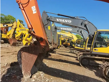 Лизинг на  2022 Hitachi ZX240 2022 Hitachi ZX240: снимка 3
