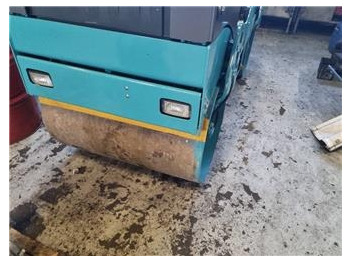 Пътен валяк BOMAG