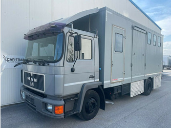 Камион за коне MAN 12.192